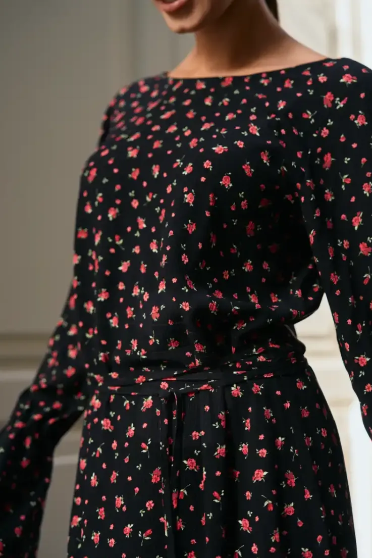 More'moi Sukienka Helene Black Camelia