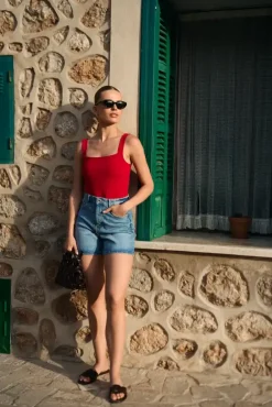 More'moi Top Caro Red
