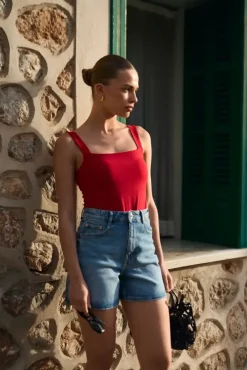 More'moi Top Caro Red